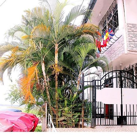 Hostal Maravilla Amazonica Iquitos Bagian luar foto